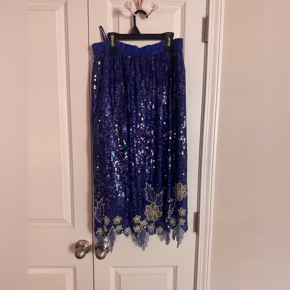 100% Silk Blue Sequin Floral Hem Midi Skirt